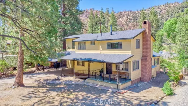 960 Snowbird RD, Wrightwood, CA 92397