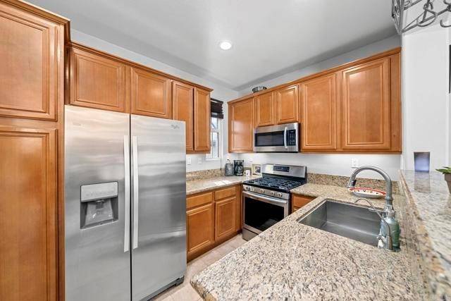 Temecula, CA 92592,31054 Strawberry Tree LN 5