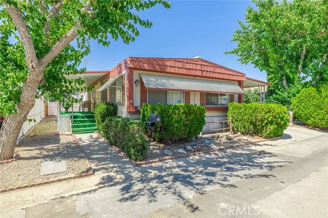 2550 E Avenue I 94, Lancaster, CA 93535