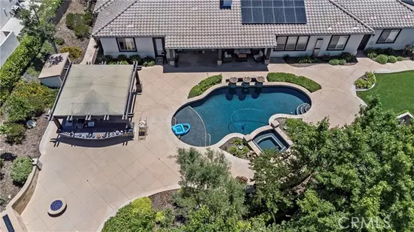 Claremont, CA 91711,949 Moody PL
