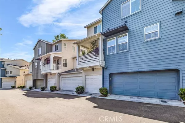 Ladera Ranch, CA 92694,5 Quartz LN