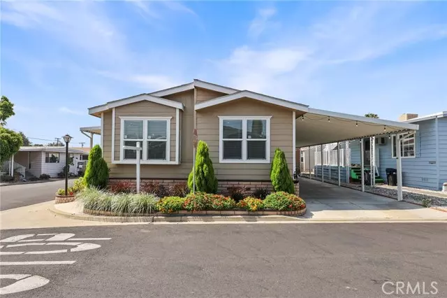 2755 Arrow 98, La Verne, CA 91750