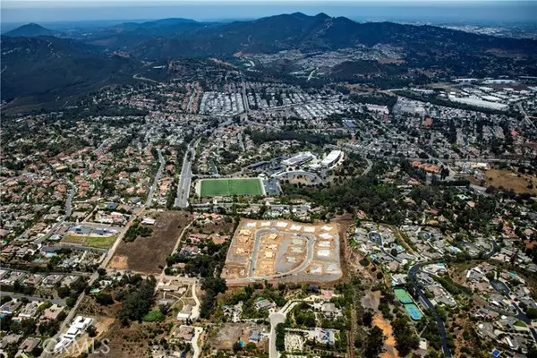 Escondido, CA 92025,1640 Amanda GLN