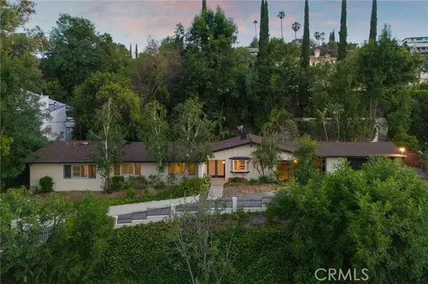 Tarzana, CA 91356,4901 Amigo AVE