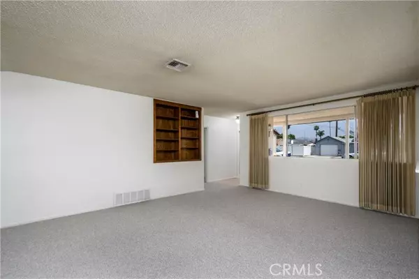 Whittier, CA 90605,13414 Mystic ST