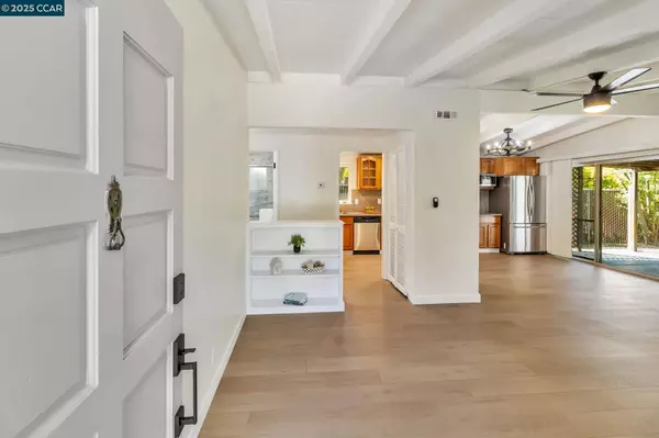 El Sobrante, CA 94803,493 Pebble