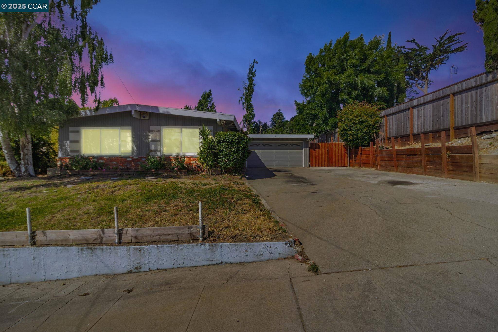493 Pebble, El Sobrante, CA 94803