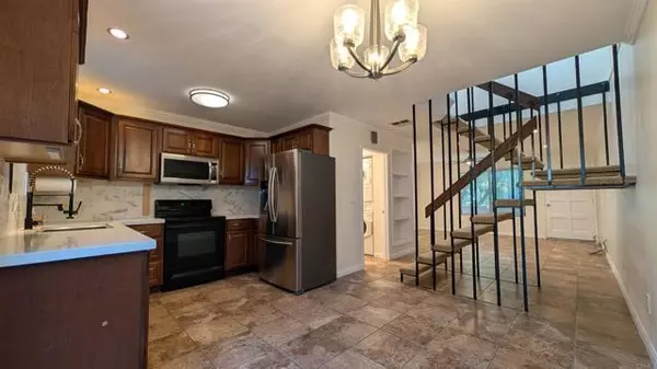 8021 Calle Fanita, Santee, CA 92071