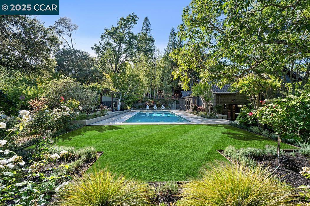 Orinda, CA 94563,25 Haciendas Rd