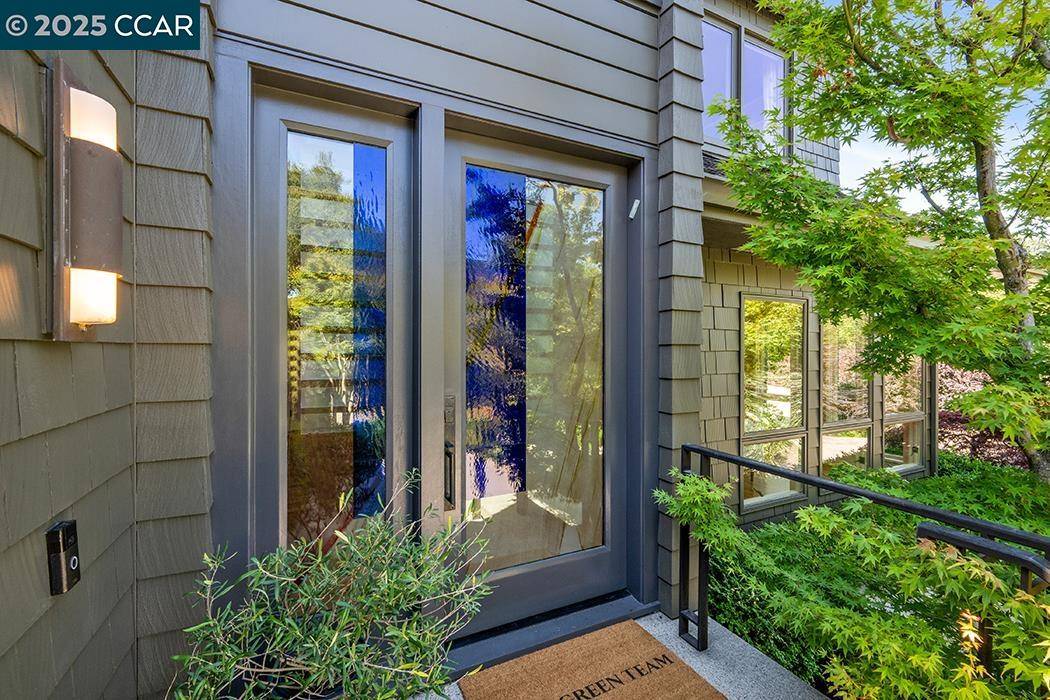 Orinda, CA 94563,25 Haciendas Rd