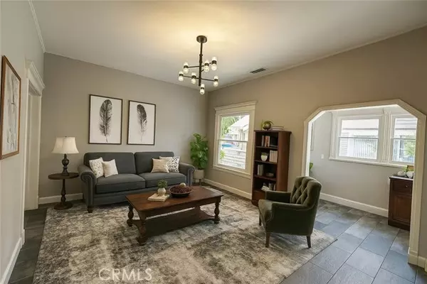 Santa Ana, CA 92701,508 S Orange AVE