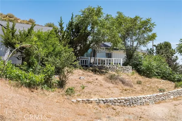 Lake Hughes, CA 93532,26865 Pine Canyon RD
