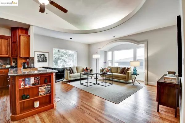 Berkeley, CA 94705,6940 Norfolk RD
