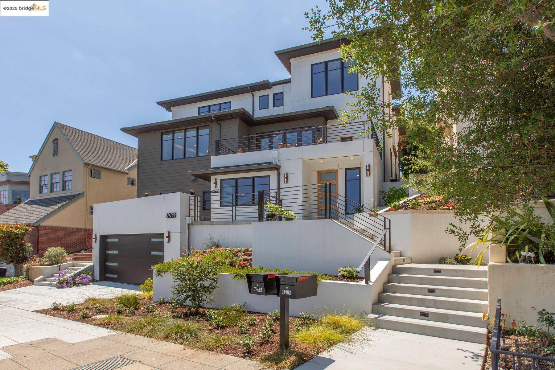 6268 Acacia AVE, Oakland, CA 94618