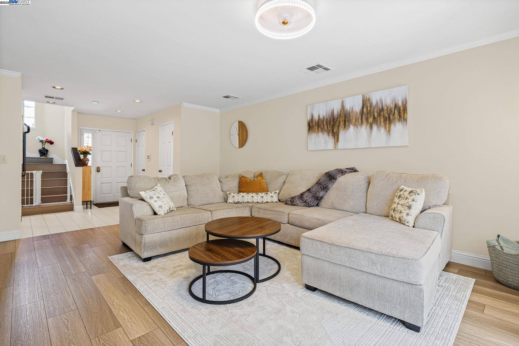 Pleasanton, CA 94588,5574 Baldwin WAY