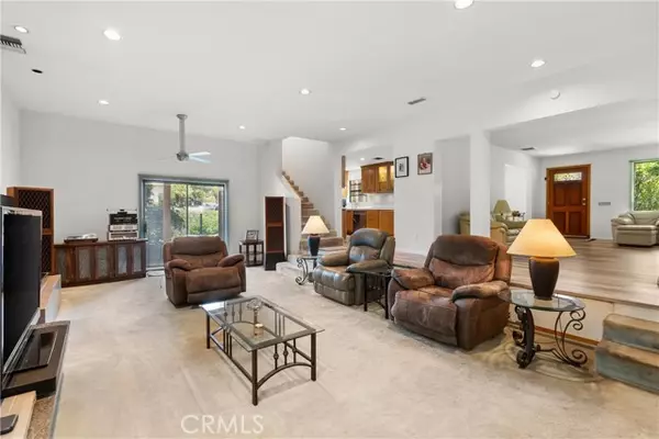 La Crescenta, CA 91214,3654 4th AVE
