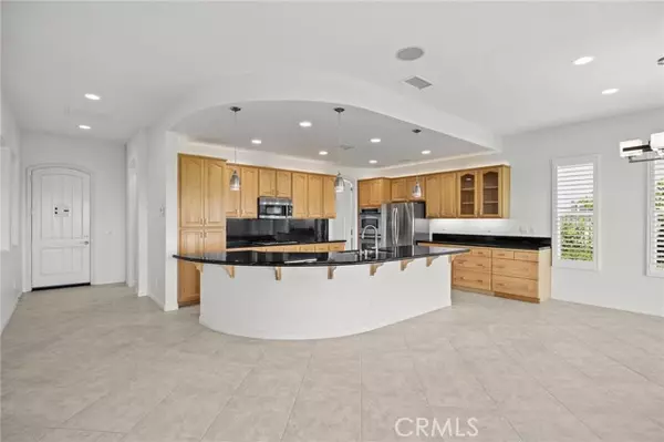 Corona, CA 92883,9116 Pinyon Point CT