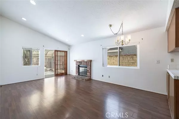 Simi Valley, CA 93065,2660 Tumbleweed AVE
