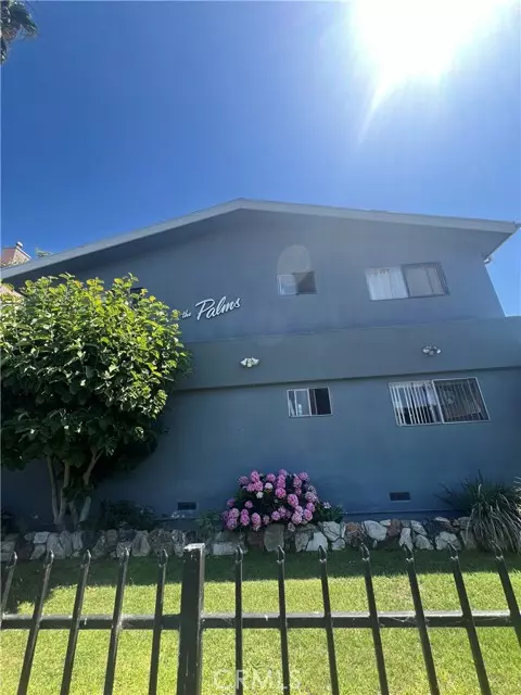 Inglewood, CA 90301,412 W Queen ST