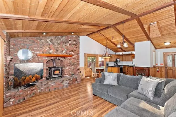 Big Bear City, CA 92314,401 E Angeles BLD