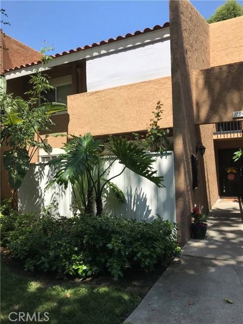 1001 W Macarthur Blvd Unit 116, Santa Ana, CA 92707
