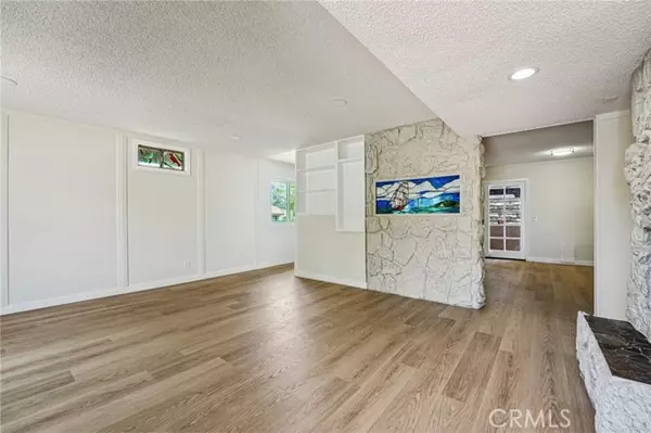 San Dimas, CA 91773,750 Via Los Santos