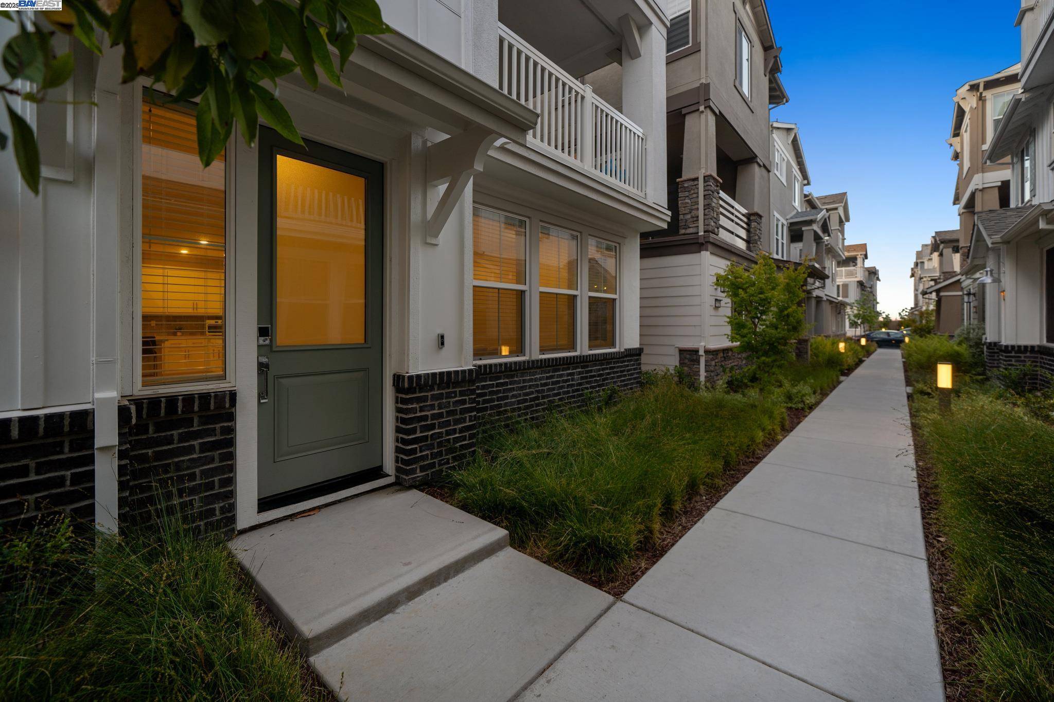 37231 Sand Bar PL, Newark, CA 94560