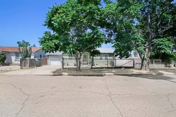 307 S Ramona, Hemet, CA 92543