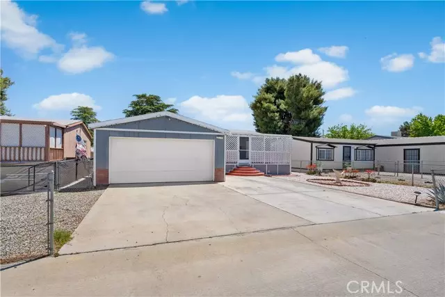 Lancaster, CA 93535,45465 25th ST 268