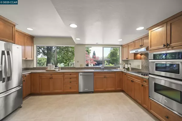 Walnut Creek, CA 94595,1801 Ptarmigan Dr. 1A