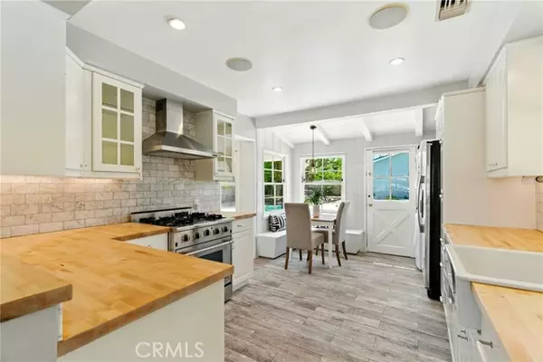 Sherman Oaks, CA 91411,5517 Bevis AVE