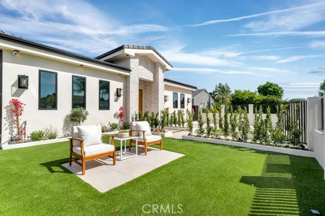 North Hollywood, CA 91606,6238 Babcock AVE