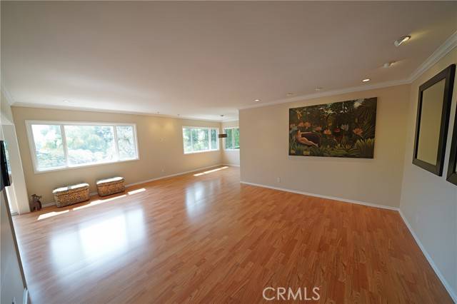1525 N Hayworth AVE 304, Los Angeles, CA 90046