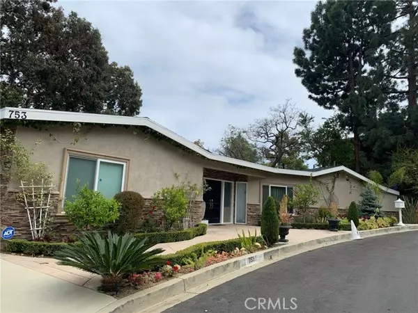 753 Claymont DR,  Los Angeles,  CA 90049