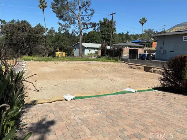 Altadena, CA 91001,1302 E Loma Alta DR