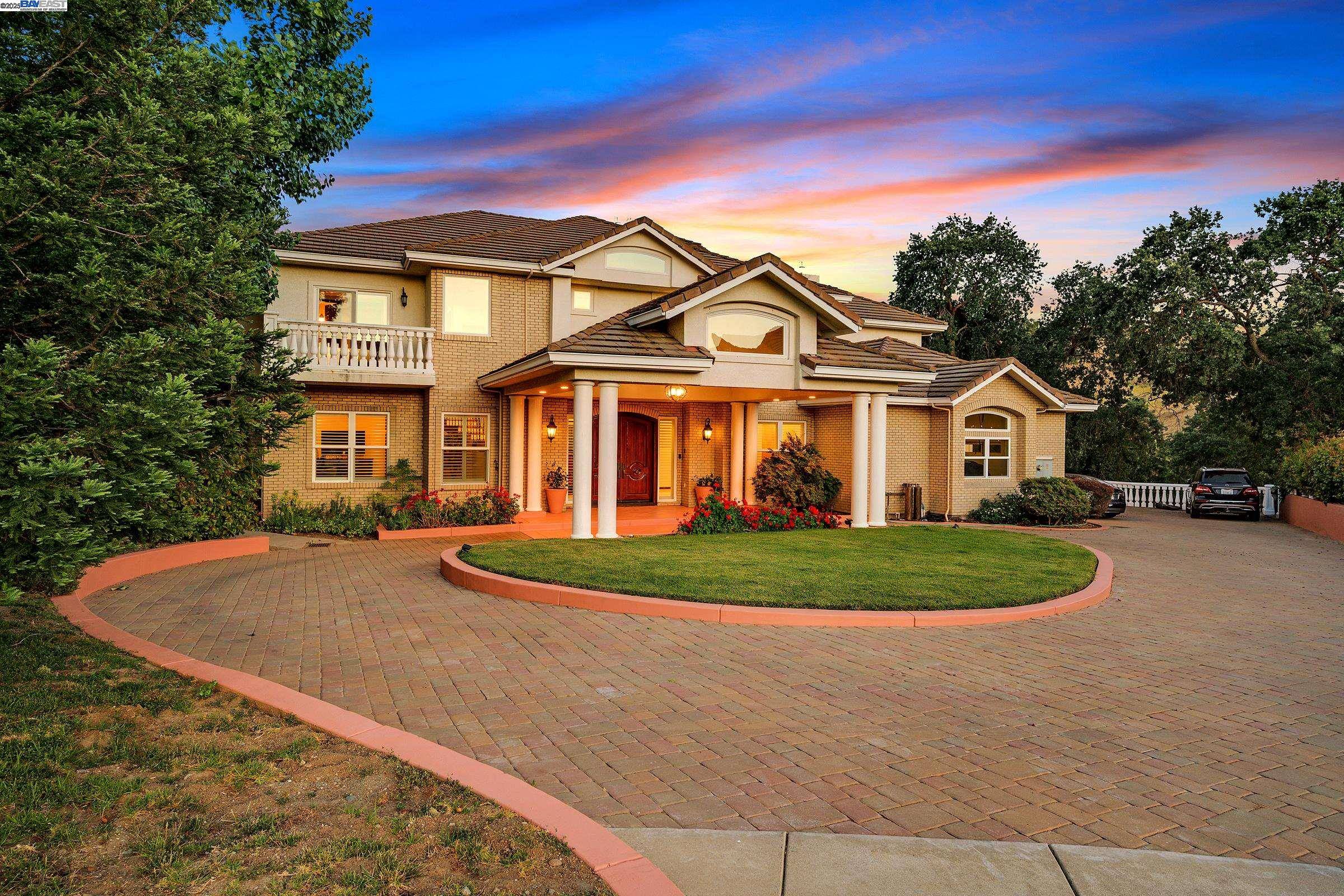 349 Brianne Ct, Pleasanton, CA 94566