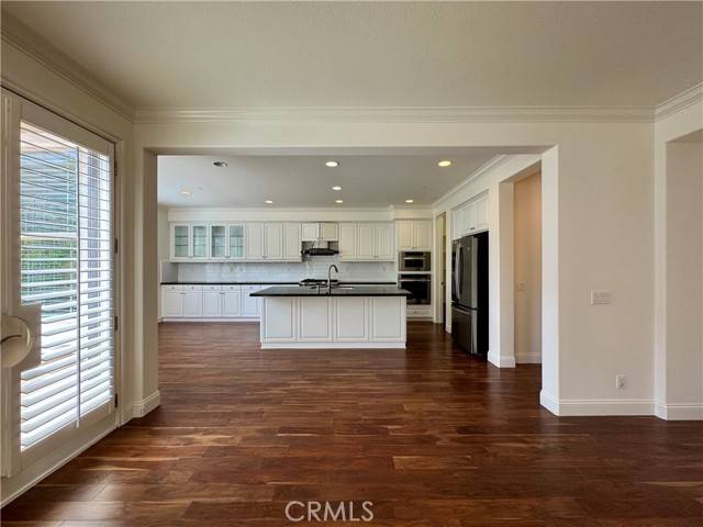 Irvine, CA 92612,135 Willowbend
