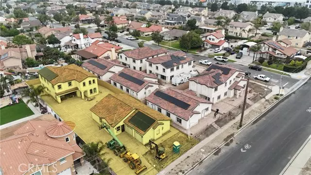 Fontana, CA 92336,7398 N Maple AVE