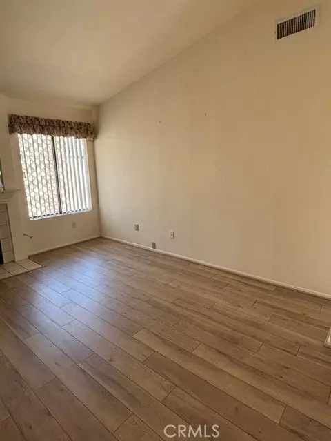 San Jacinto, CA 92583,1438 Senator WAY