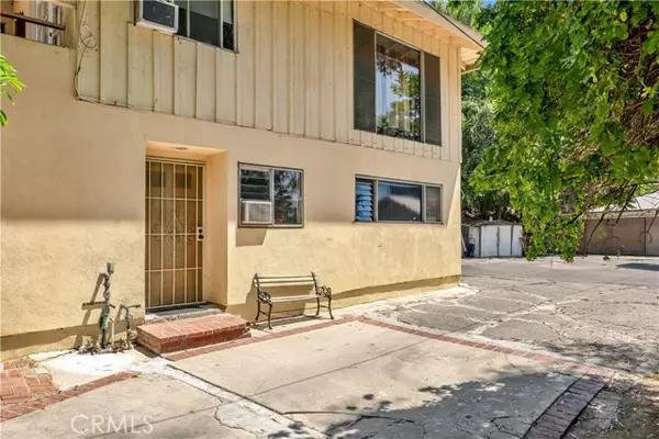 Tarzana, CA 91356,4905 Palo DR