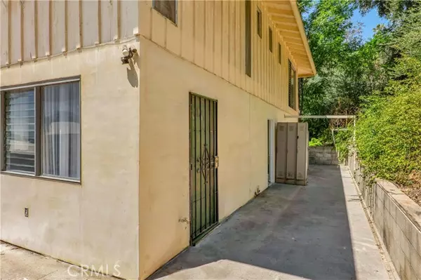Tarzana, CA 91356,4905 Palo DR