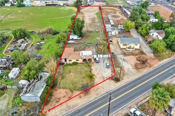 7081 Valley WAY, Jurupa Valley, CA 92509