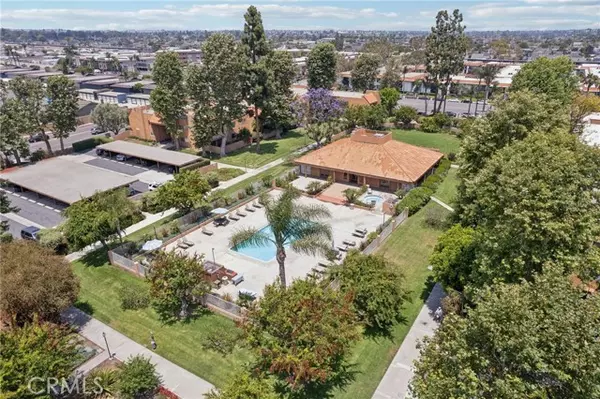 Huntington Beach, CA 92647,6600 Warner AVE 144