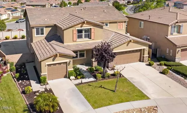 4069 Bristlecone Pine LN, San Bernardino, CA 92407