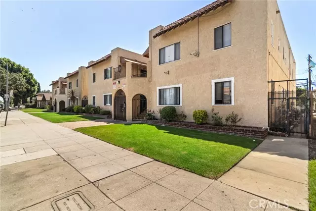 905 915 Cherry AVE, Long Beach, CA 90813