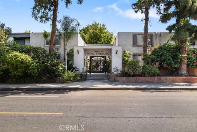 18620 Hatteras ST 166, Tarzana, CA 91356