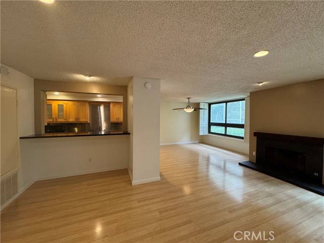 Playa Del Rey, CA 90293,8828 Pershing DR 116