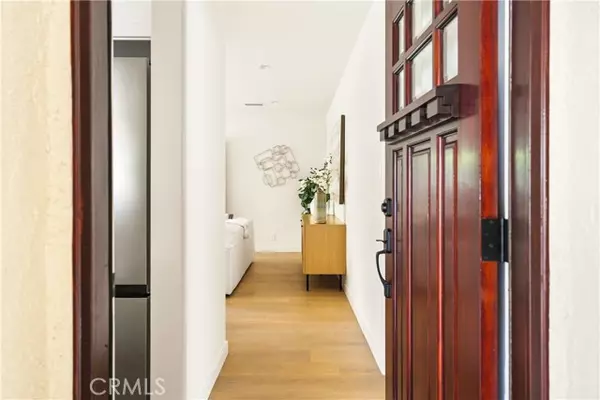 Sherman Oaks, CA 91403,14519 Addison