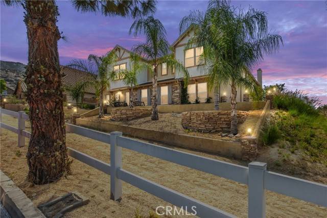190 Cross Rail LN, Norco, CA 92860