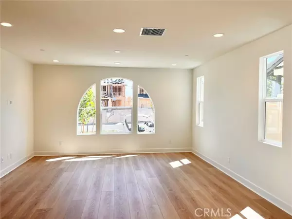 Ventura, CA 93004,336 S Nevada AVE